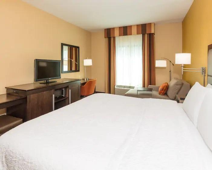 Hampton Inn & Suites Jacksonville-Airport Exterior foto